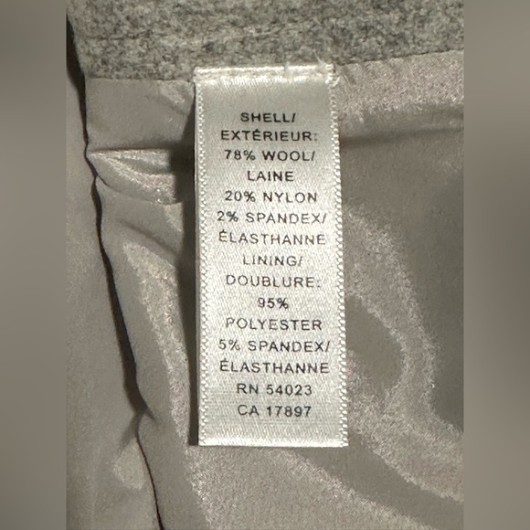 Banana Republic Martin Heather Gray Wool Wide Leg Cargo Capris 8 - Picture 8 of 8